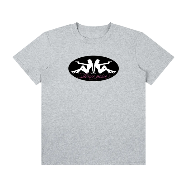 “GIRLS.AND.GUNS” TEE GREY