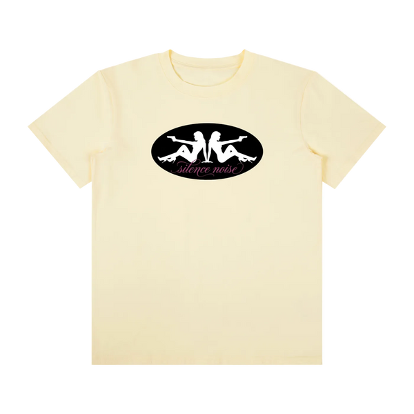 “GIRLS.AND.GUNS” TEE PEACH